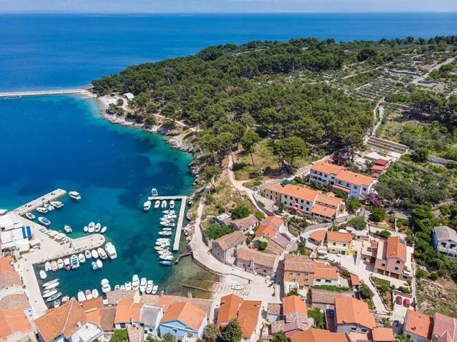 Cuore Di Milka Apartments Veli Losinj Ngoại thất bức ảnh
