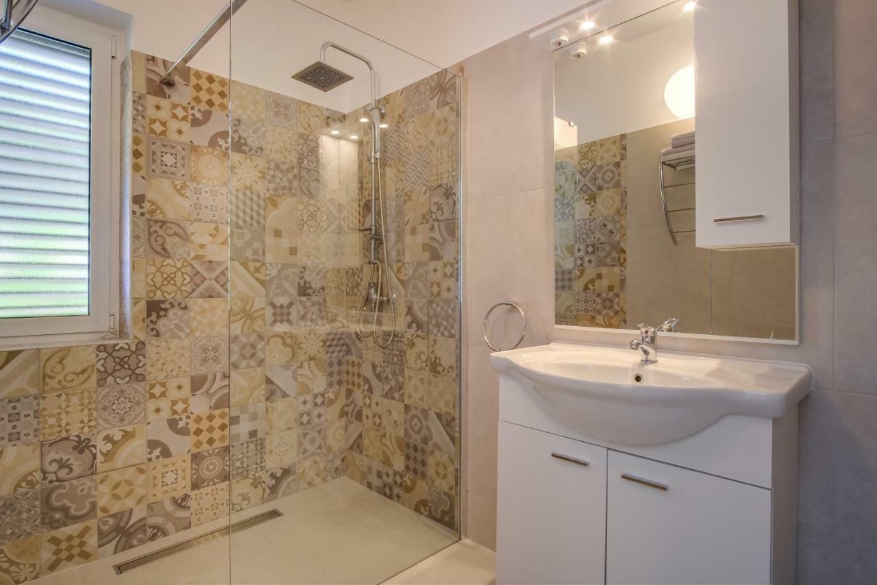 Cuore Di Milka Apartments Veli Losinj Ngoại thất bức ảnh