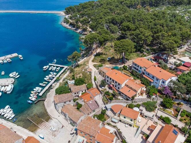 Cuore Di Milka Apartments Veli Losinj Ngoại thất bức ảnh